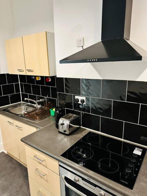 Bespoke 2 Bedroom Apt Derby City Esterno foto